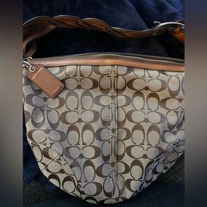 Coach tan purse 👜 like new